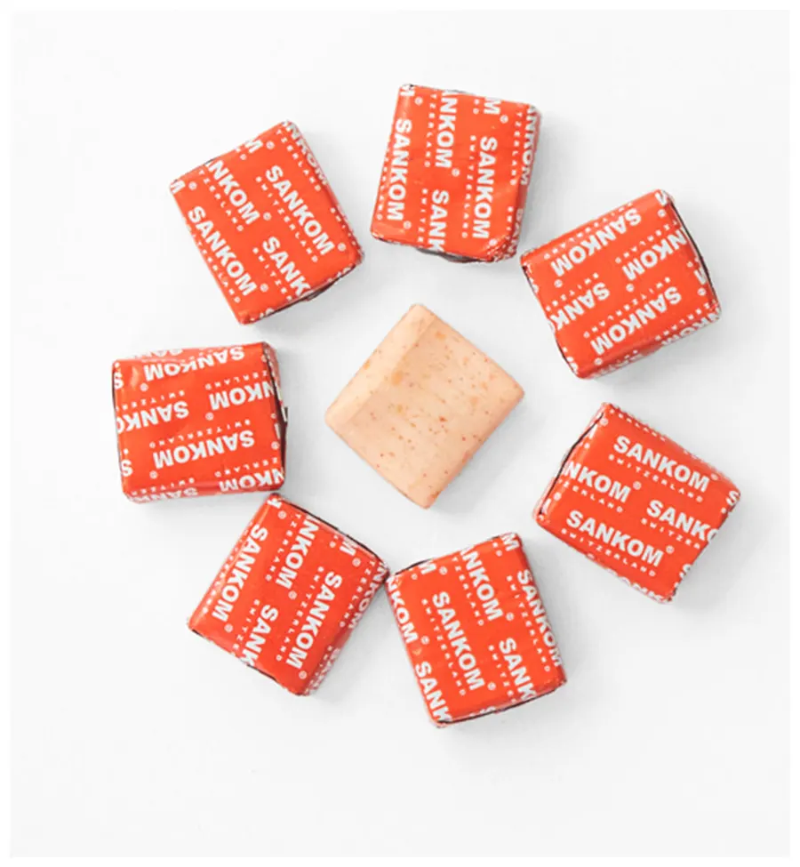 Individually wrapped Swiss Diet Kit chewable cubes